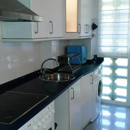 One Bedroom Appartement With Enclosed Garden And Wifi At Getxo *