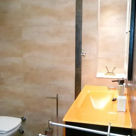 One Bedroom Appartement With Enclosed Garden And Wifi At Getxo Appartement *