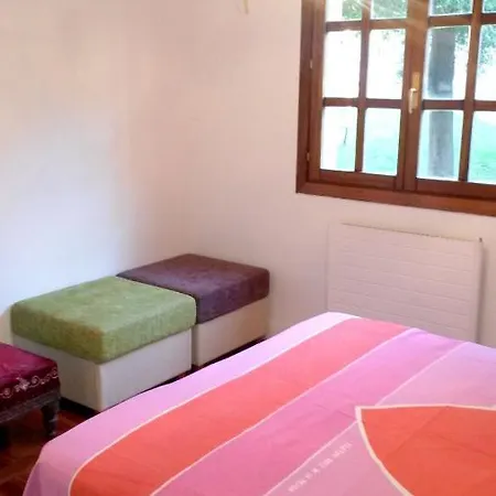 One Bedroom Appartement With Enclosed Garden And Wifi At Getxo Getxo
